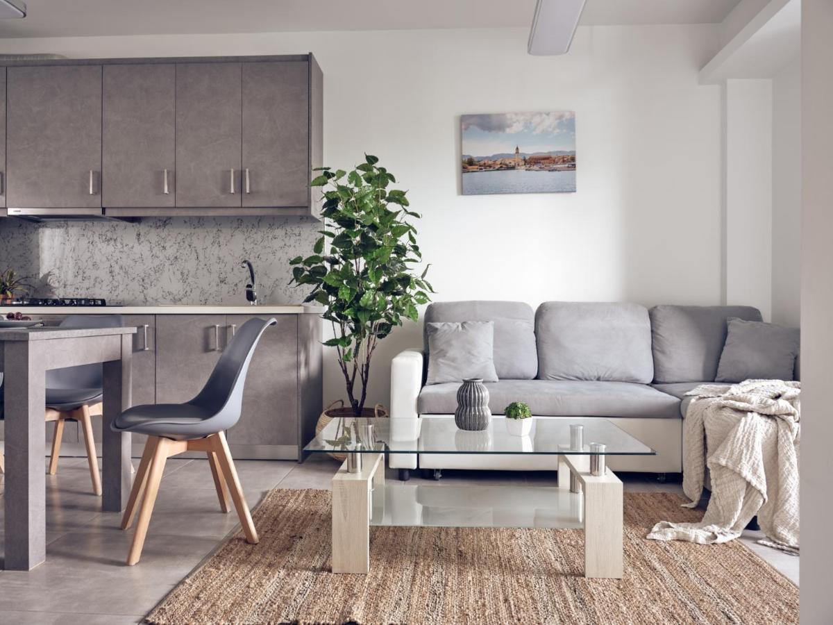 Dareia Suites Планос Экстерьер фото